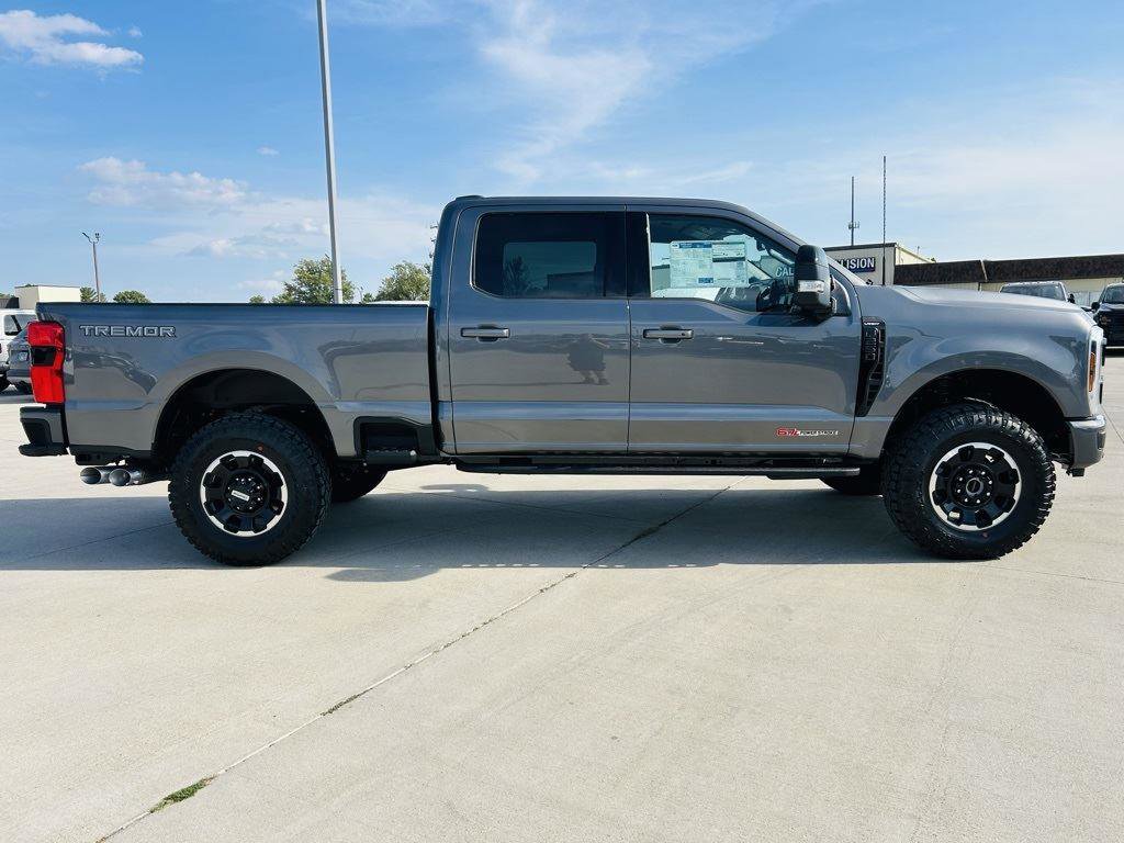 New 2026 Ford F250 Lariat w/ Tremor Off-Road Package image 46