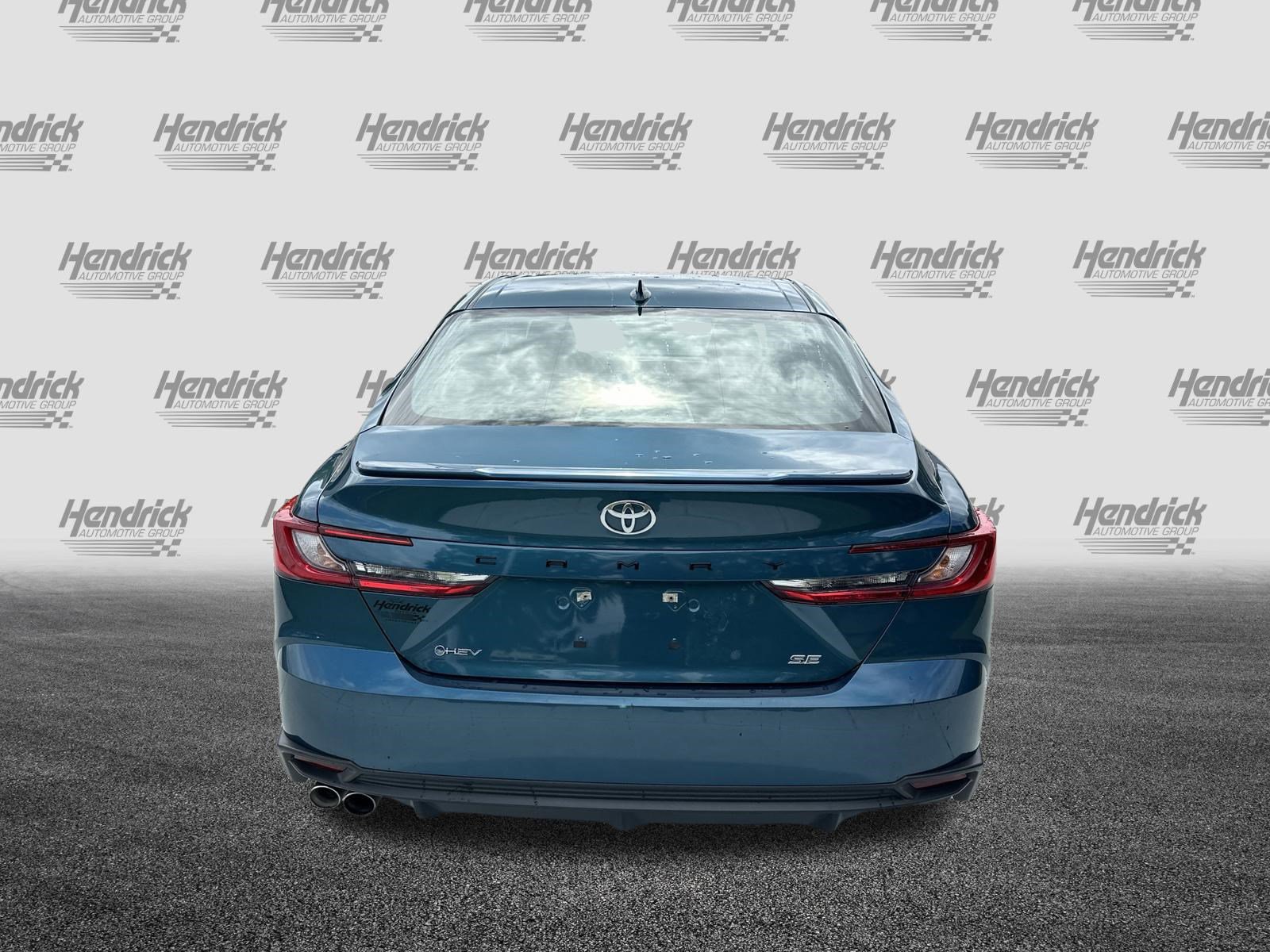 Certified 2025 Toyota Camry SE FWD image 9