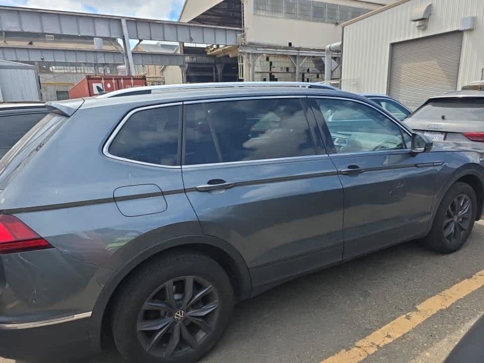 Used 2023 Volkswagen Tiguan SE FWD image 5