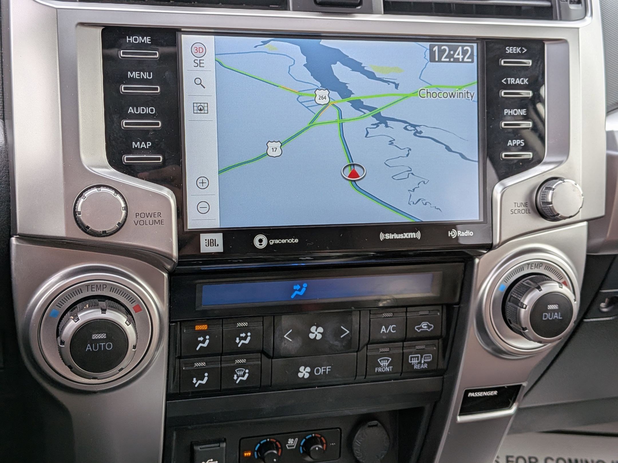 Used 2022 Toyota 4Runner Limited image 21