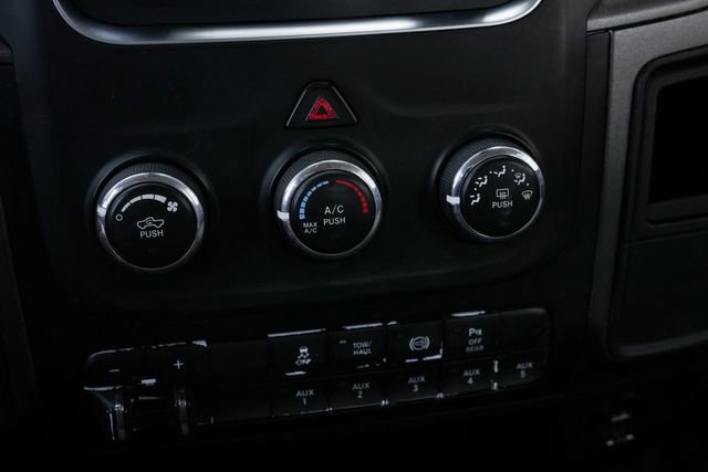 Used 2018 RAM 2500 Tradesman w/ Chrome Appearance Group AWD/4WD image 47