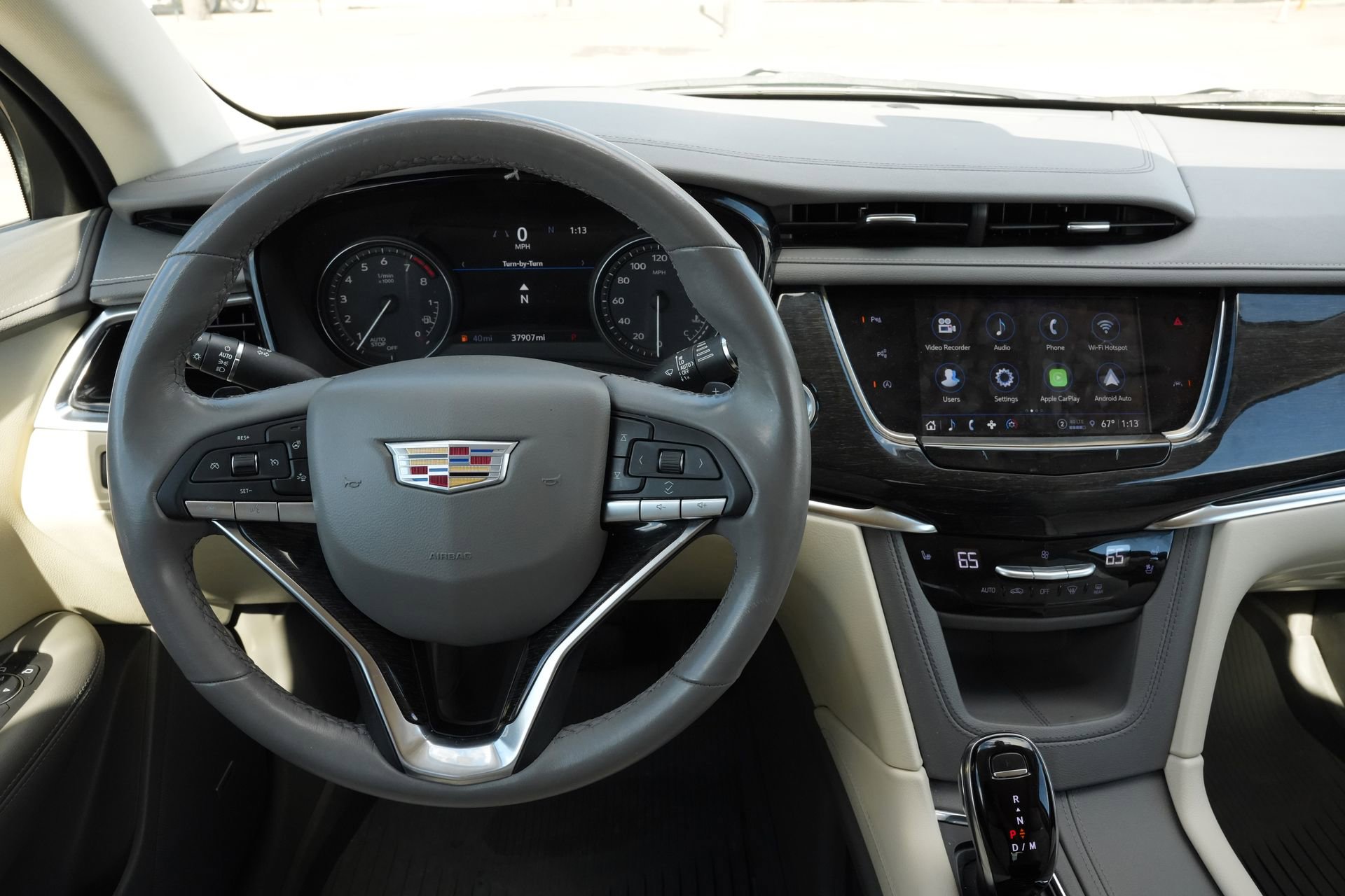 Certified 2022 Cadillac XT6 Premium Luxury w/ Technology Package image 9