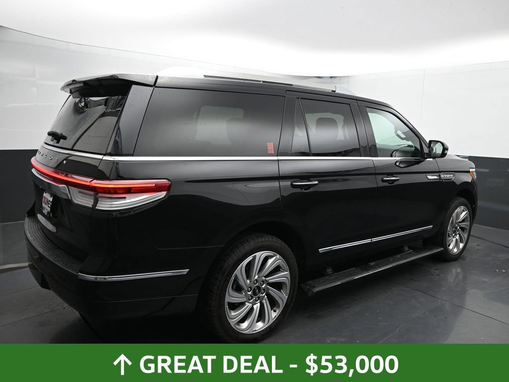 Used 2024 Lincoln Navigator Premiere image 15