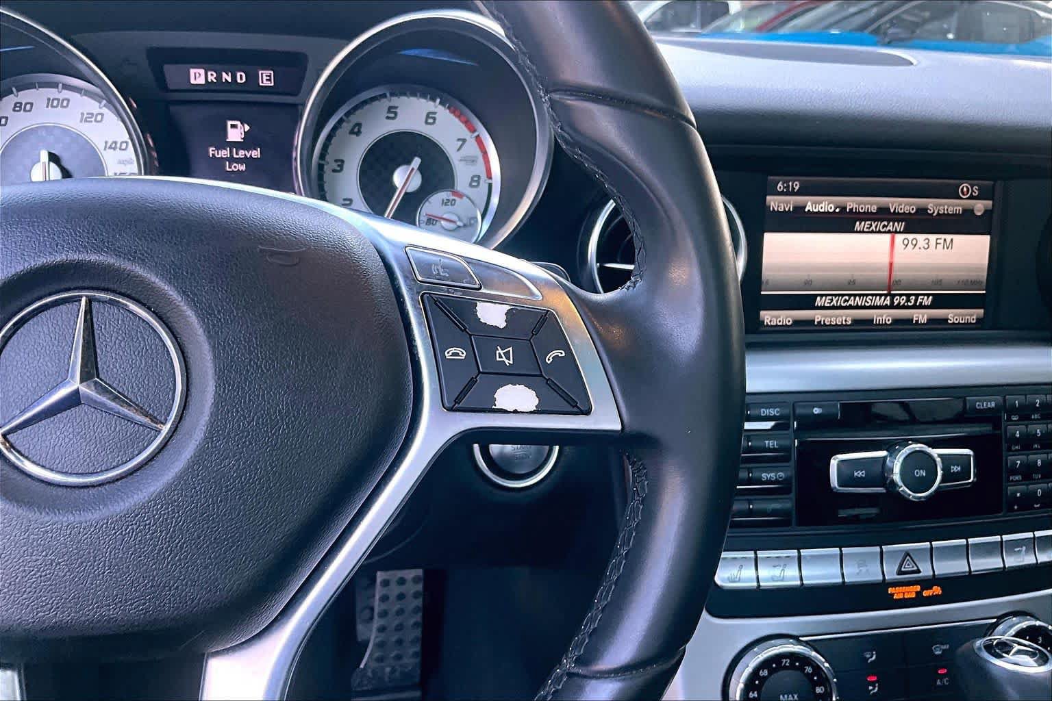 Used 2013 Mercedes-Benz SLK 250 image 23