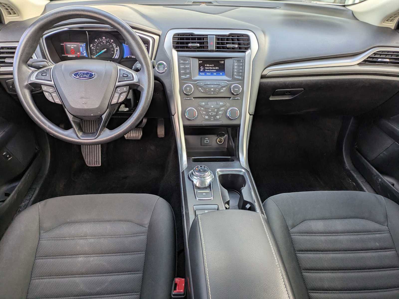 Used 2018 Ford Fusion SE image 14