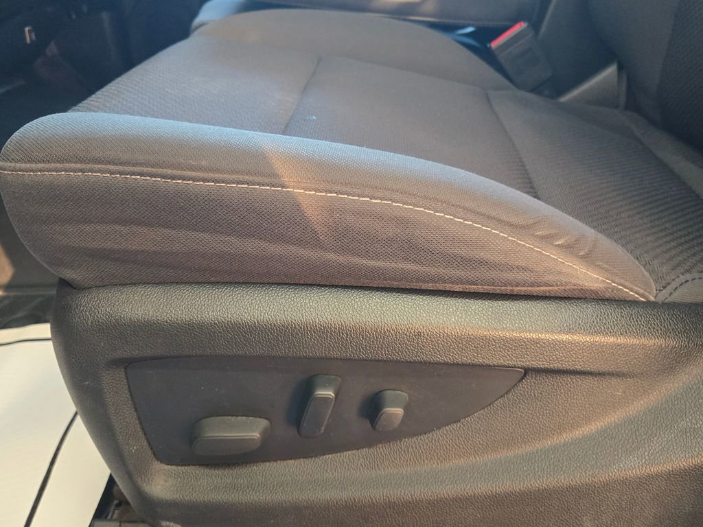 Used 2017 Chevrolet Silverado 1500 LT w/ All Star Edition image 11