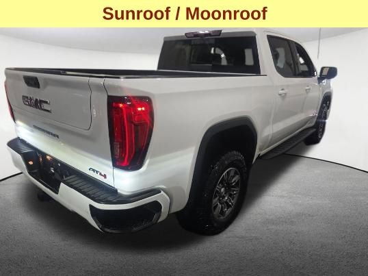 Used 2025 GMC Sierra 1500 AT4 w/ Technology Package AWD/4WD image 5