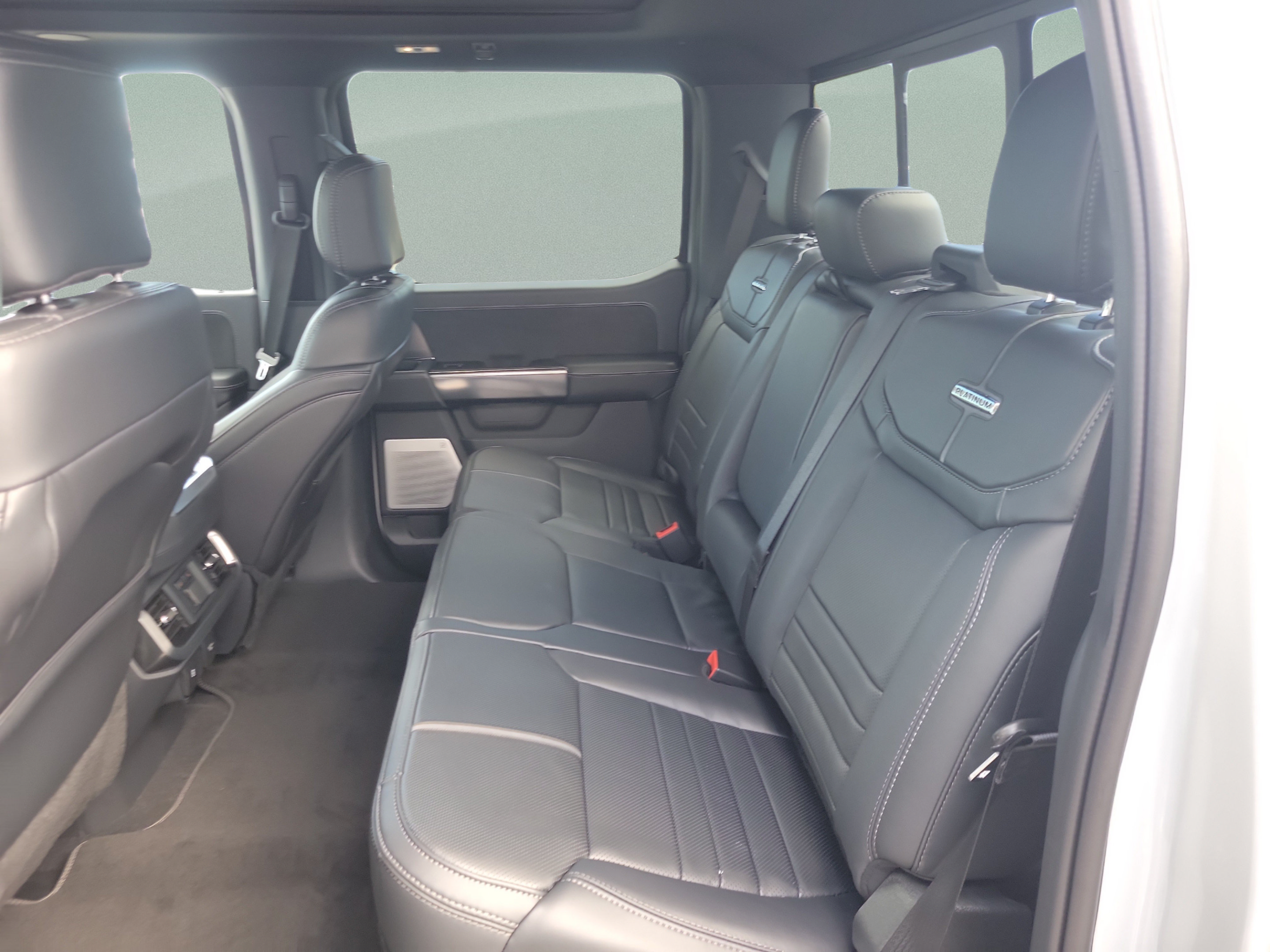 New 2026 Ford F150 Platinum w/ Equipment Group 702A High AWD/4WD image 13