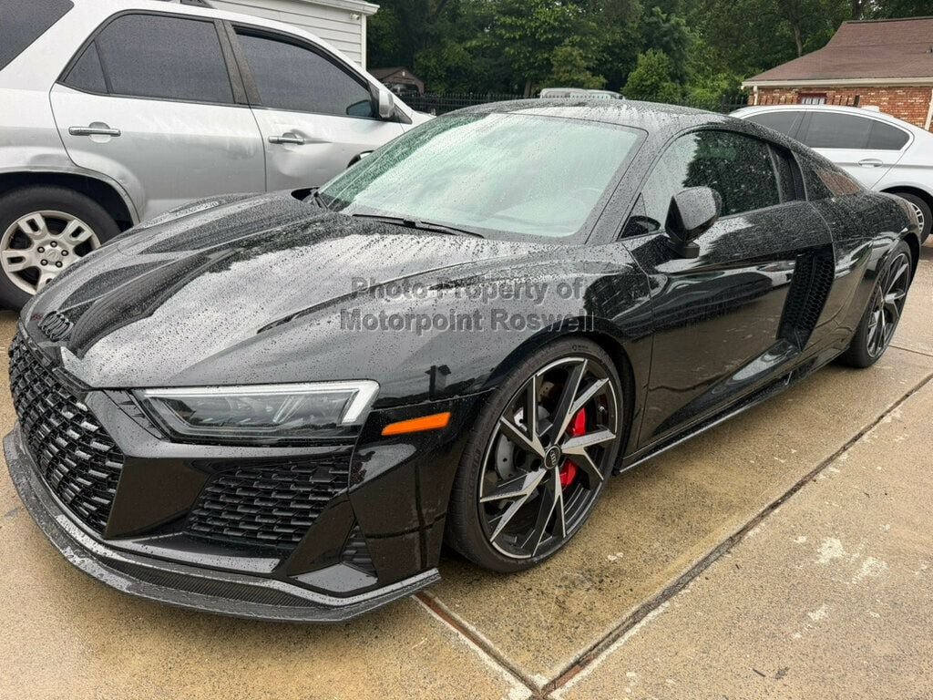 Used 2021 Audi R8 V10 RWD image 3