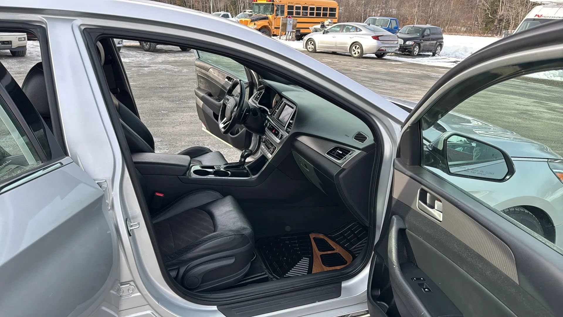 Used 2018 Hyundai Sonata Sport image 15