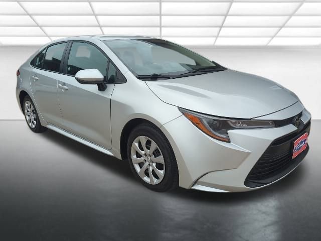 Used 2025 Toyota Corolla LE