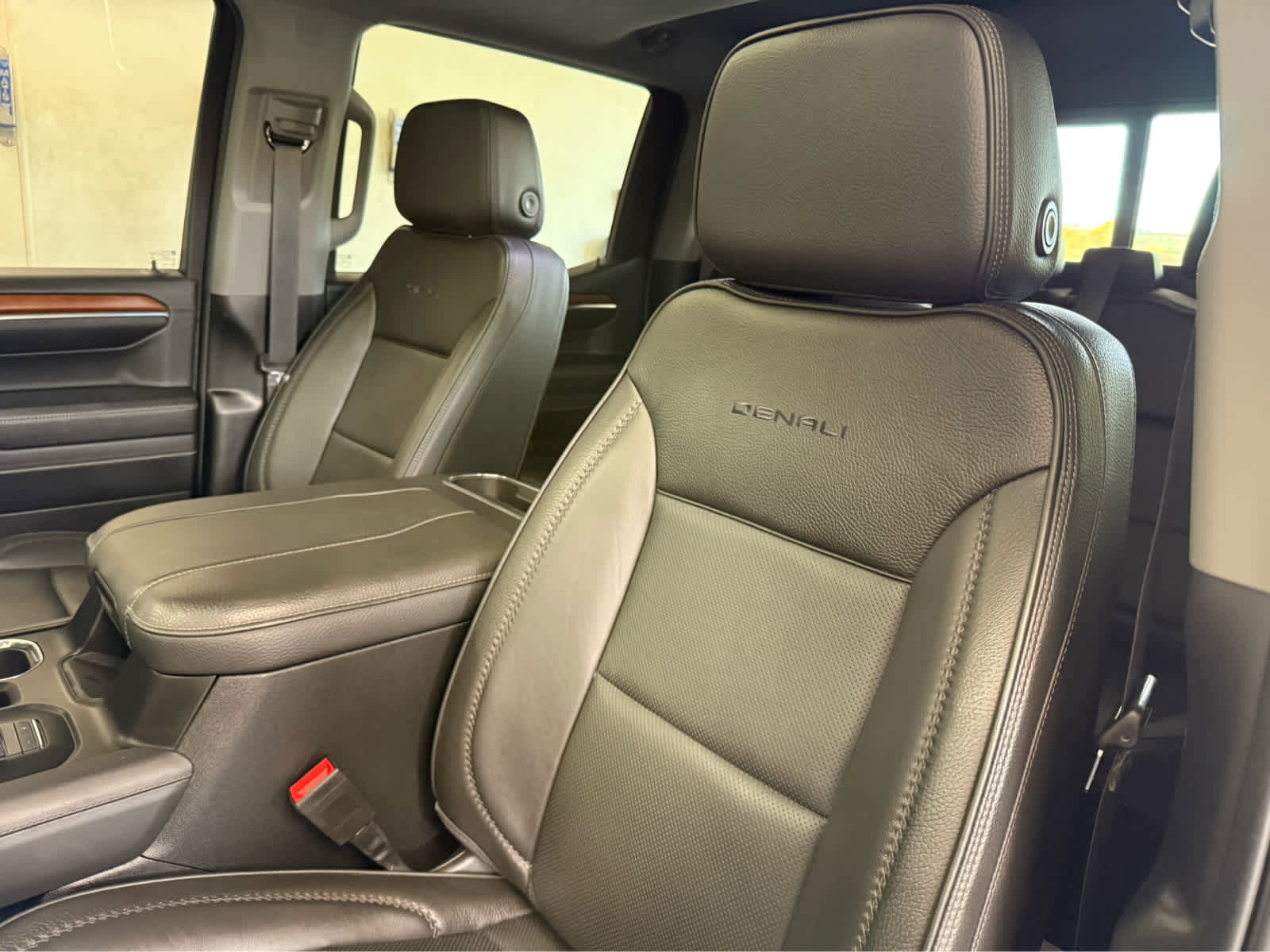 Used 2023 GMC Sierra 1500 Denali image 13