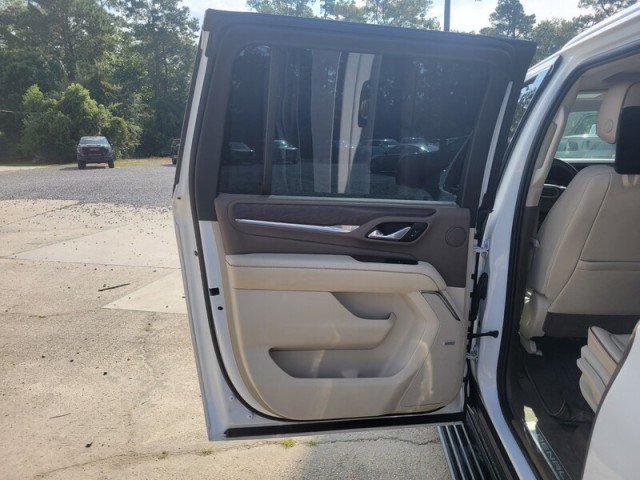 Used 2021 GMC Yukon XL Denali w/ Denali Ultimate Package image 30
