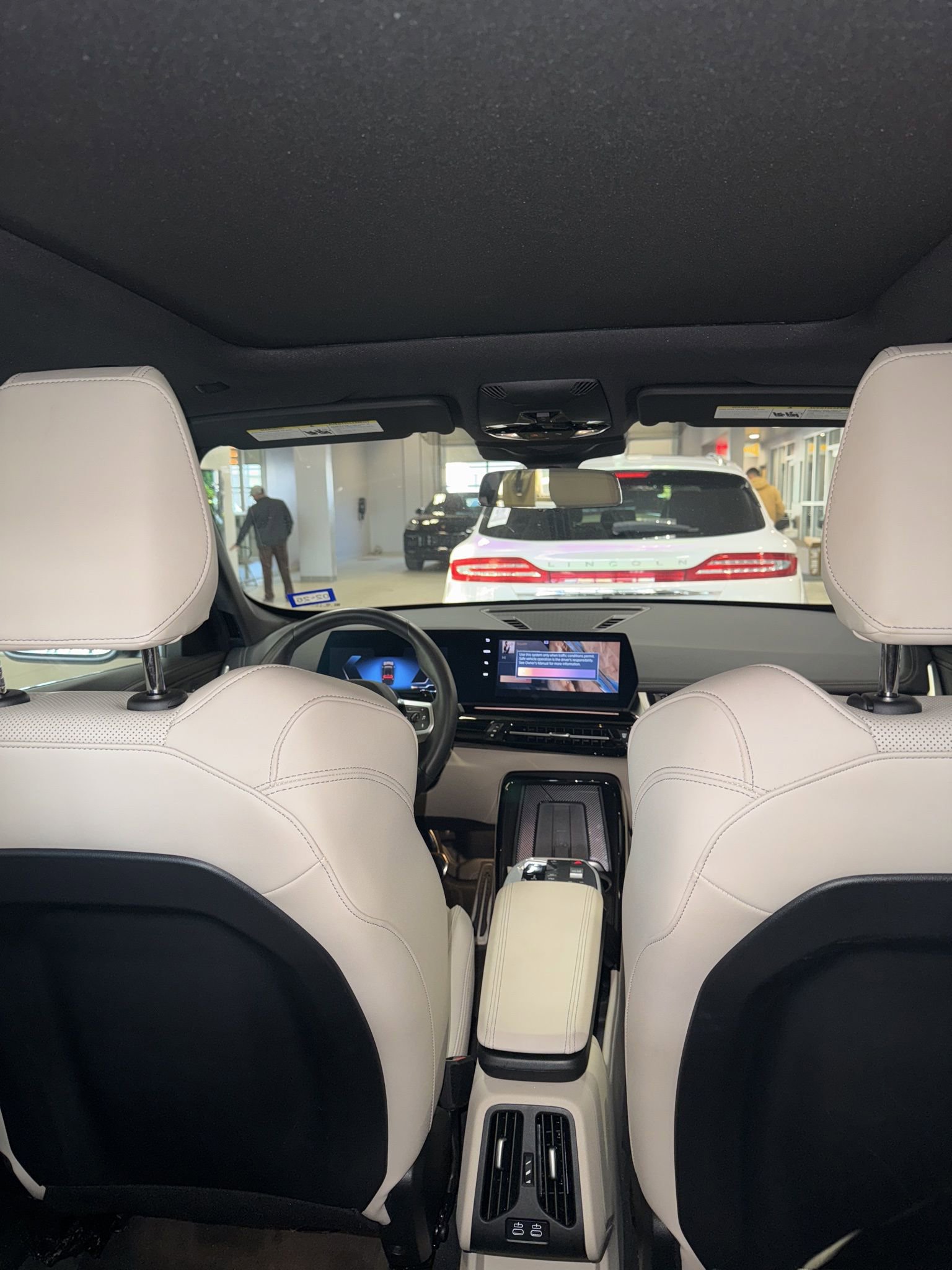 Used 2025 BMW X1 xDrive28i image 8