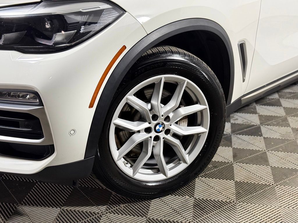 Used 2021 BMW X5 xDrive40i w/ Convenience Package AWD/4WD image 2