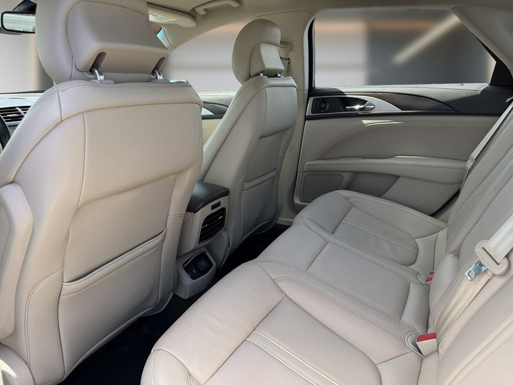 Used 2019 Lincoln MKZ Reserve w/ Reserve Plus Package AWD/4WD image 13