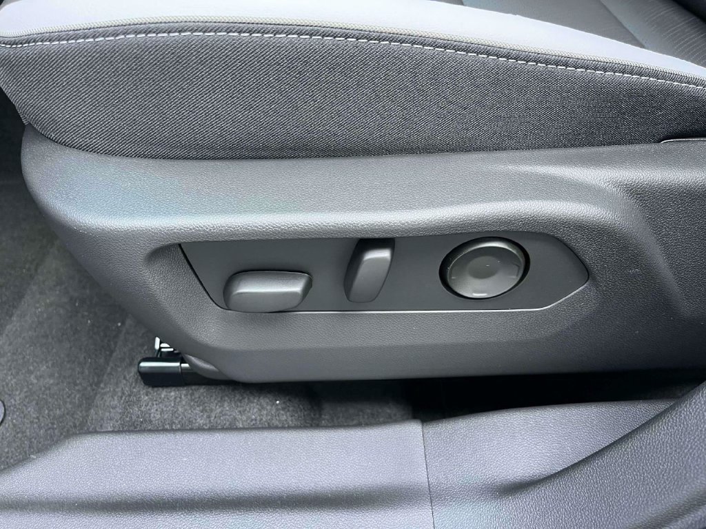 New 2026 Buick Envision Sport Touring AWD/4WD image 24