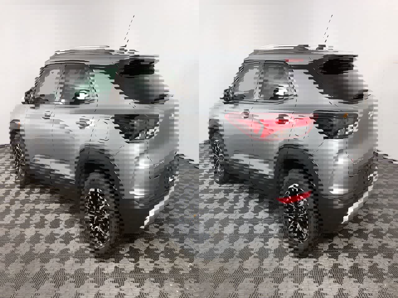 Used 2025 Chevrolet TrailBlazer LT image 6