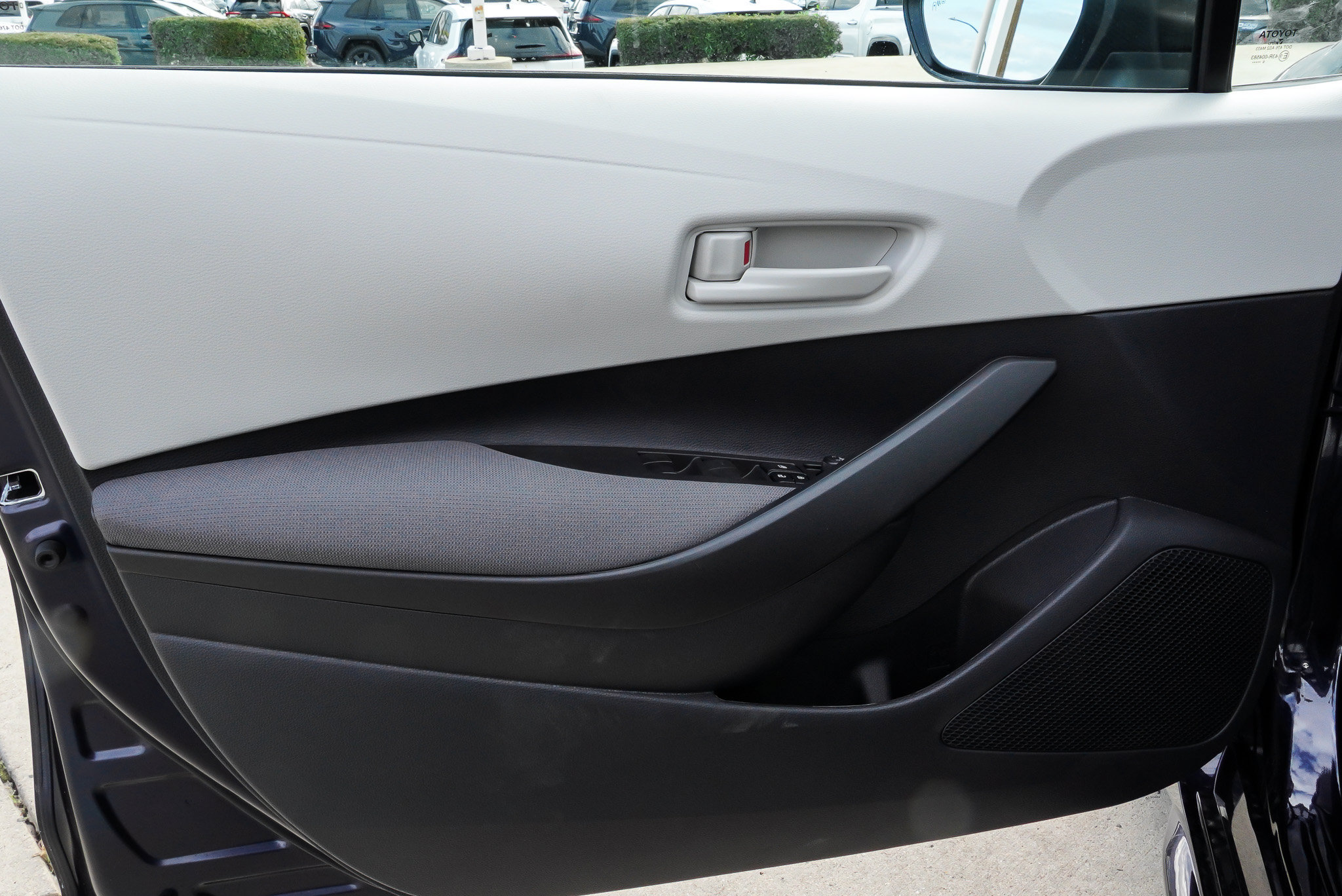 New 2027 Toyota Corolla LE FWD image 21