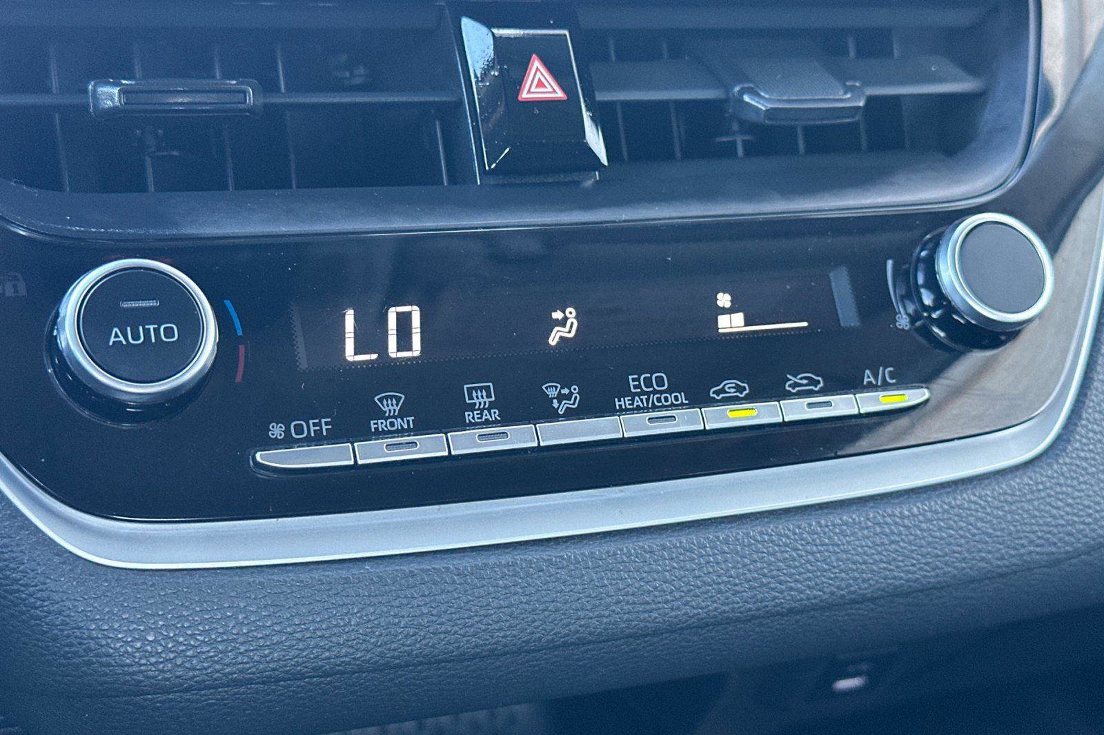 Used 2024 Toyota Corolla LE image 18