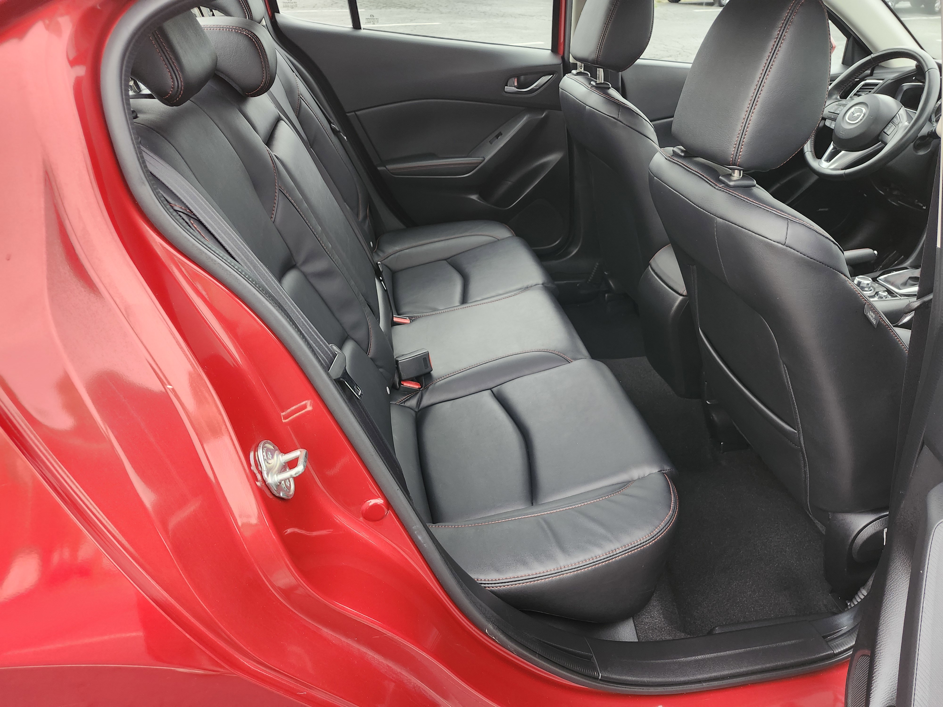 Used 2014 MAZDA MAZDA3 s Touring FWD image 21