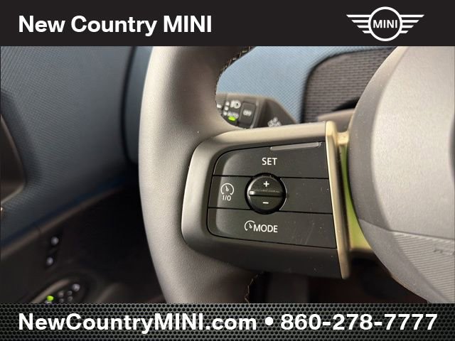 Used 2025 MINI Cooper Countryman S w/ Comfort Package Max image 22