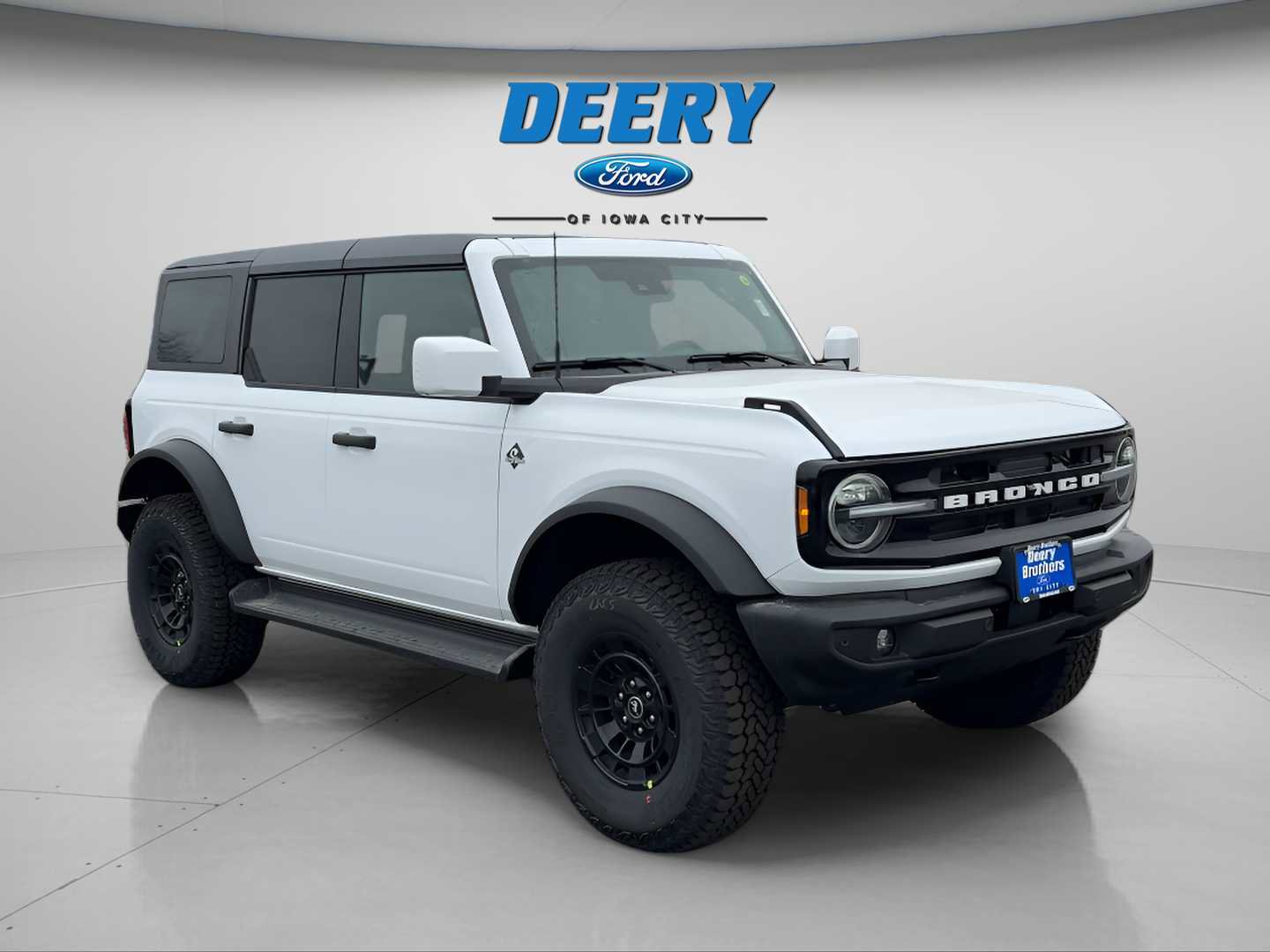 New 2026 Ford Bronco Outer Banks w/ Sasquatch Package