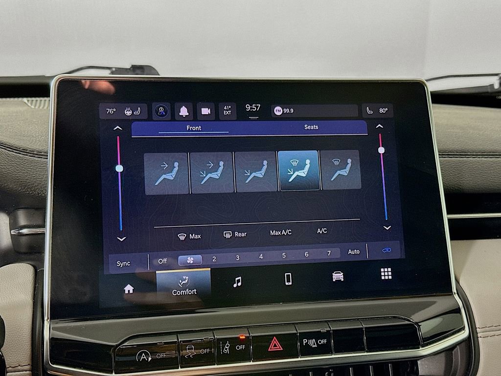 Certified 2024 Jeep Compass Limited image 24