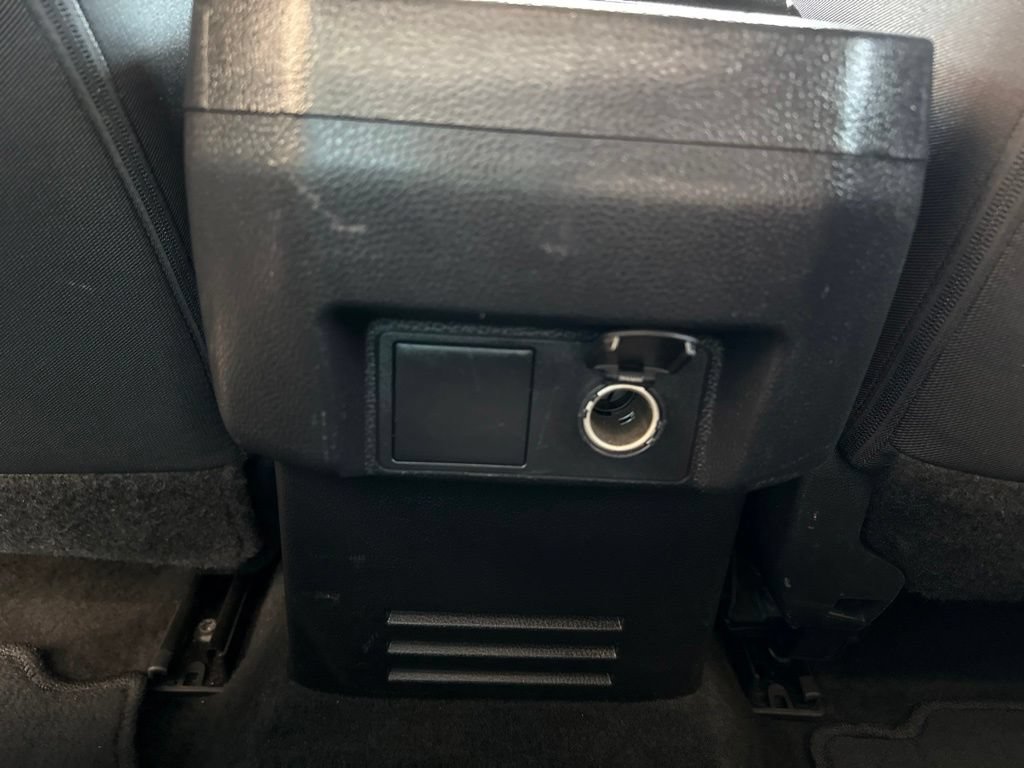 Used 2024 Toyota Tacoma TRD Off-Road AWD/4WD image 14