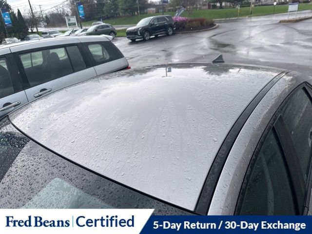 Used 2023 Hyundai Elantra SEL w/ Convenience Package image 4