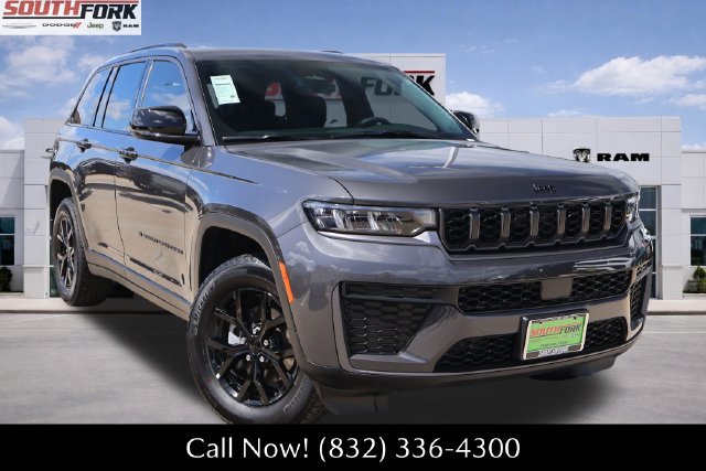 New 2026 Jeep Grand Cherokee Altitude
