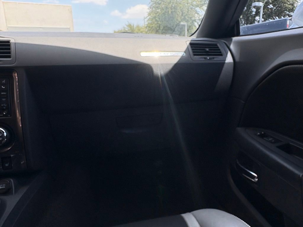 Used 2012 Dodge Challenger SXT RWD image 6