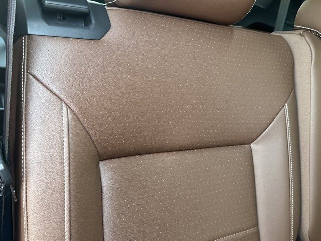 Used 2023 Volkswagen Atlas SE w/ Panoramic Sunroof Package image 15