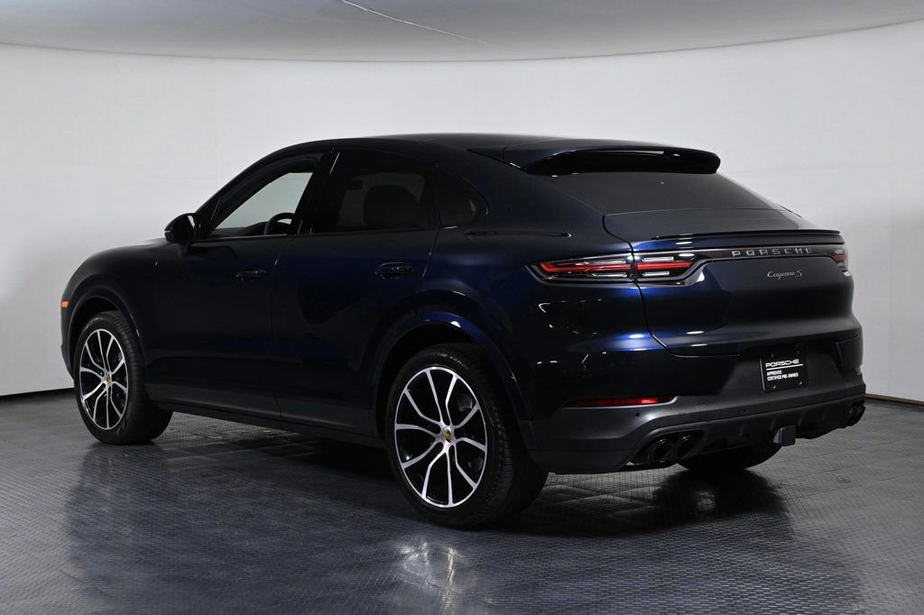 Certified 2023 Porsche Cayenne S image 3