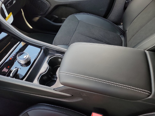 New 2027 Jeep Grand Cherokee Altitude AWD/4WD image 20