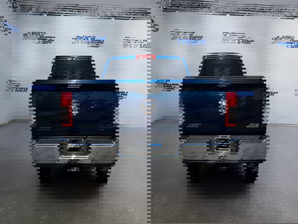 Used 2024 RAM 2500 Big Horn w/ Bed Utility Group image 6