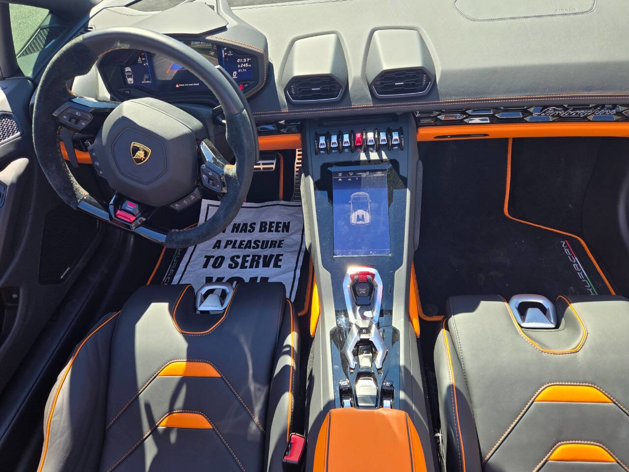 Used 2024 Lamborghini Huracan EVO image 38