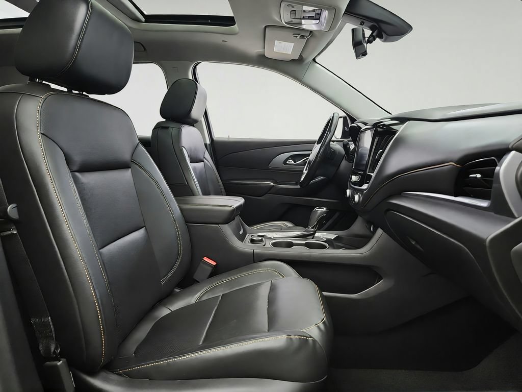 Used 2020 Chevrolet Traverse Premier w/ Redline Edition AWD/4WD image 34