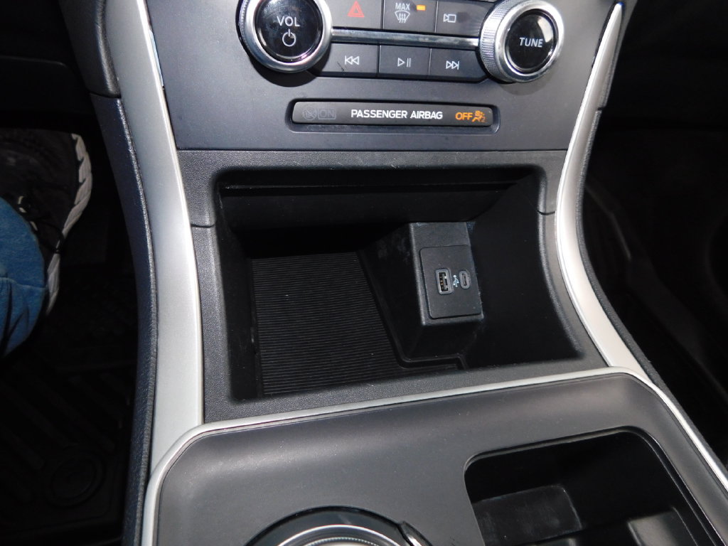Used 2024 Ford Edge SE AWD/4WD image 35