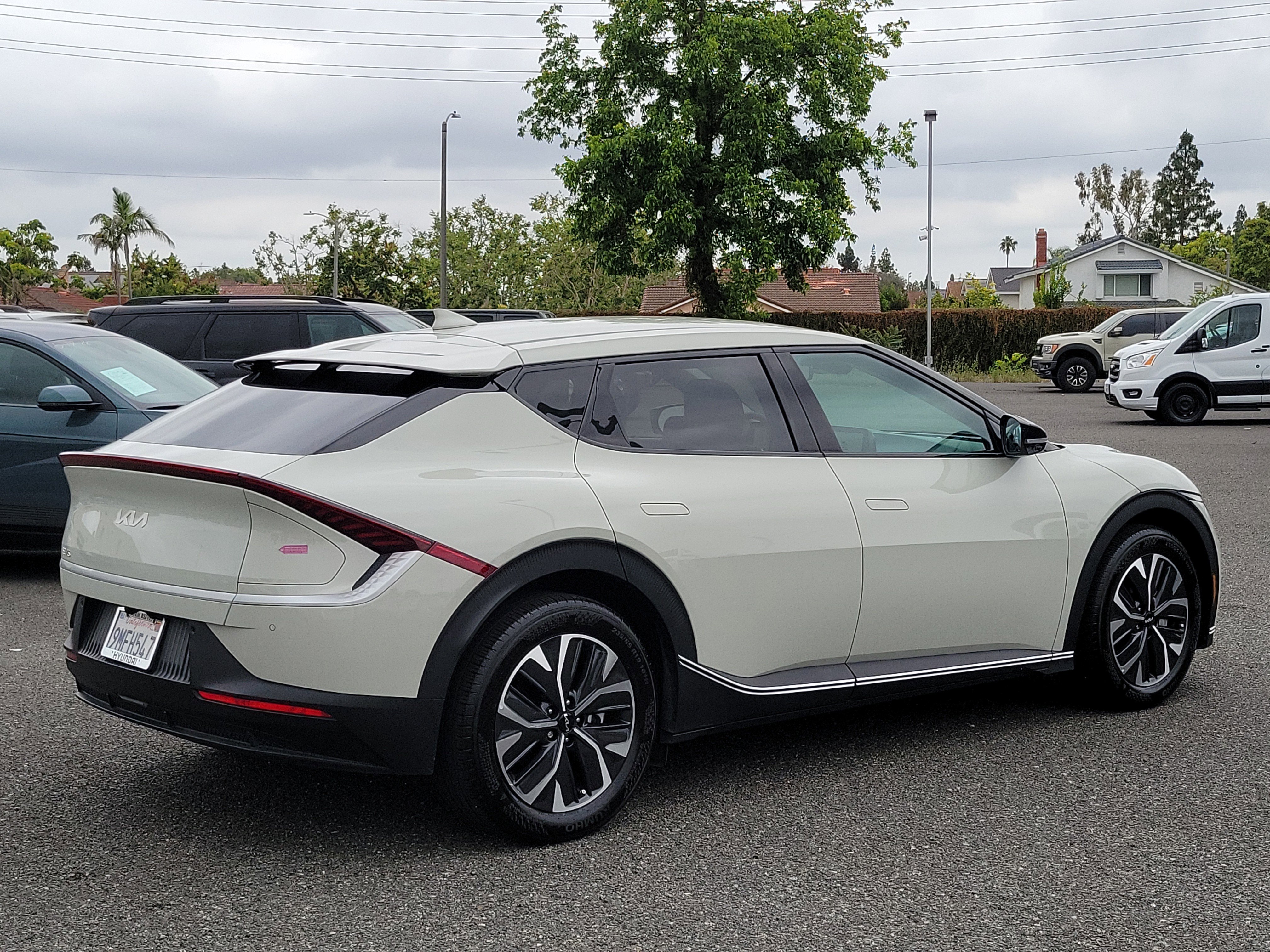 Used 2024 Kia EV6 Light RWD image 29