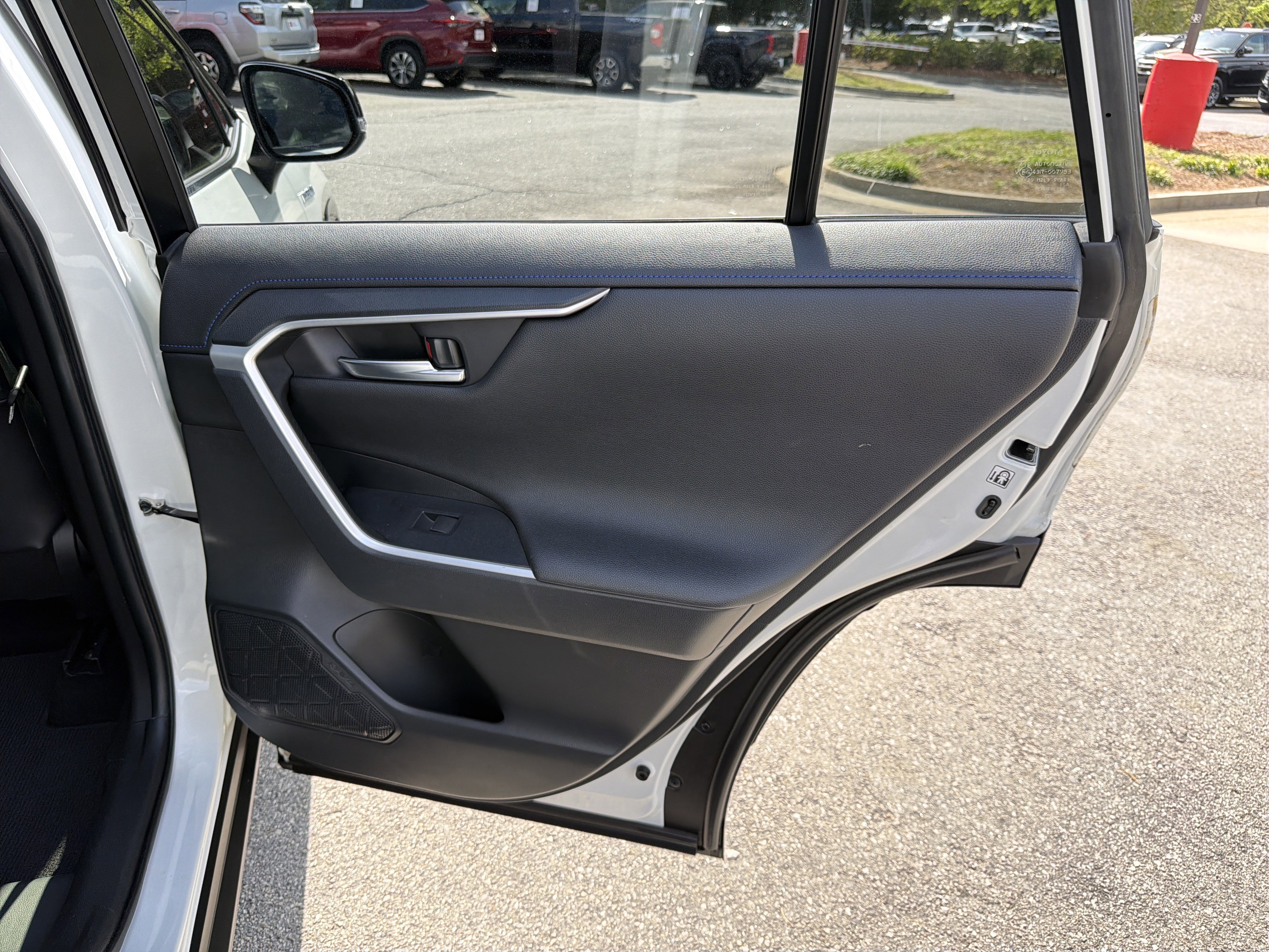 Used 2020 Toyota RAV4 XSE image 28