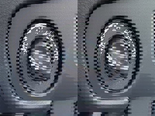 New 2026 Nissan Frontier PRO-4X image 19