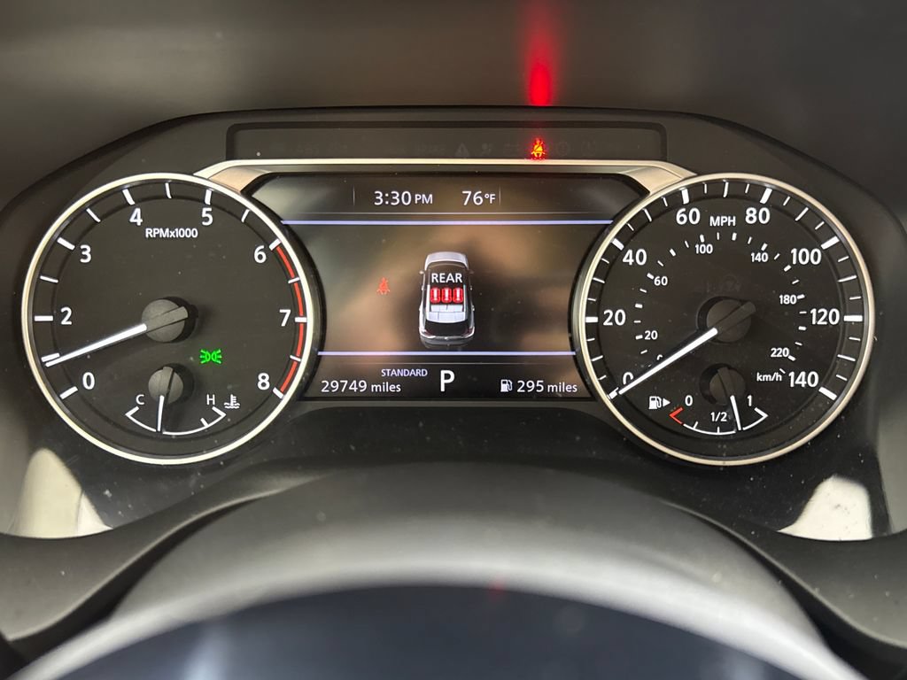 Used 2023 Nissan Rogue SV FWD image 18