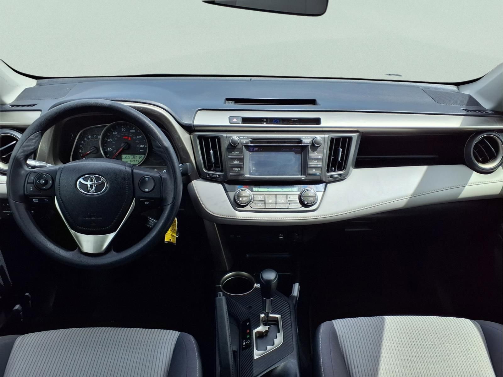Used 2013 Toyota RAV4 XLE image 13