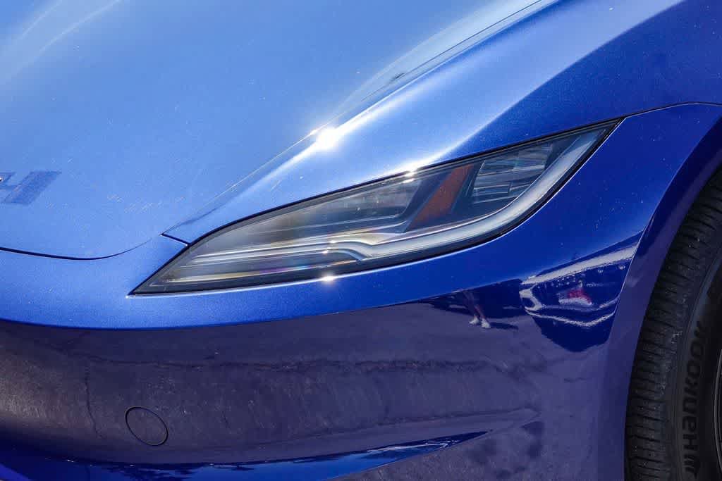 Used 2024 Tesla Model 3 Standard Range RWD image 8