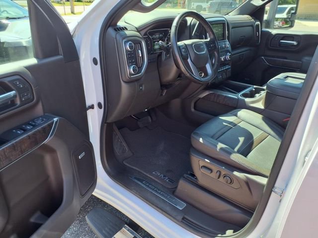 Used 2020 GMC Sierra 3500 Denali w/ Denali Ultimate Package image 10