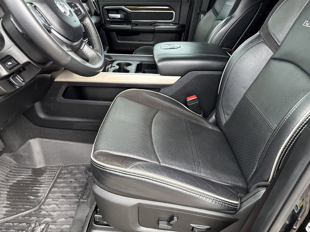 Used 2024 RAM 3500 Laramie image 13
