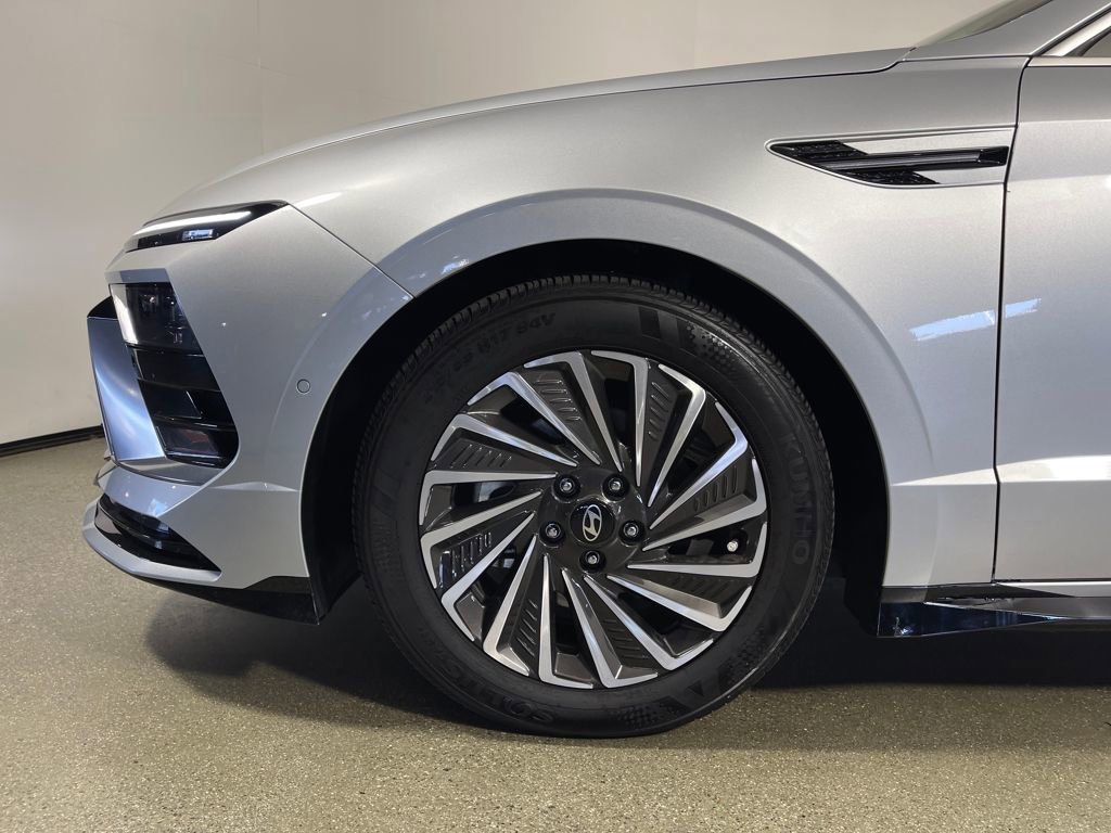 Certified 2024 Hyundai Sonata Limited image 11