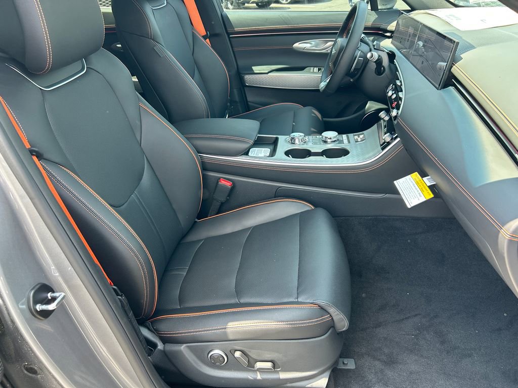 New 2026 Genesis GV70 2.5T Sport Prestige AWD/4WD image 13