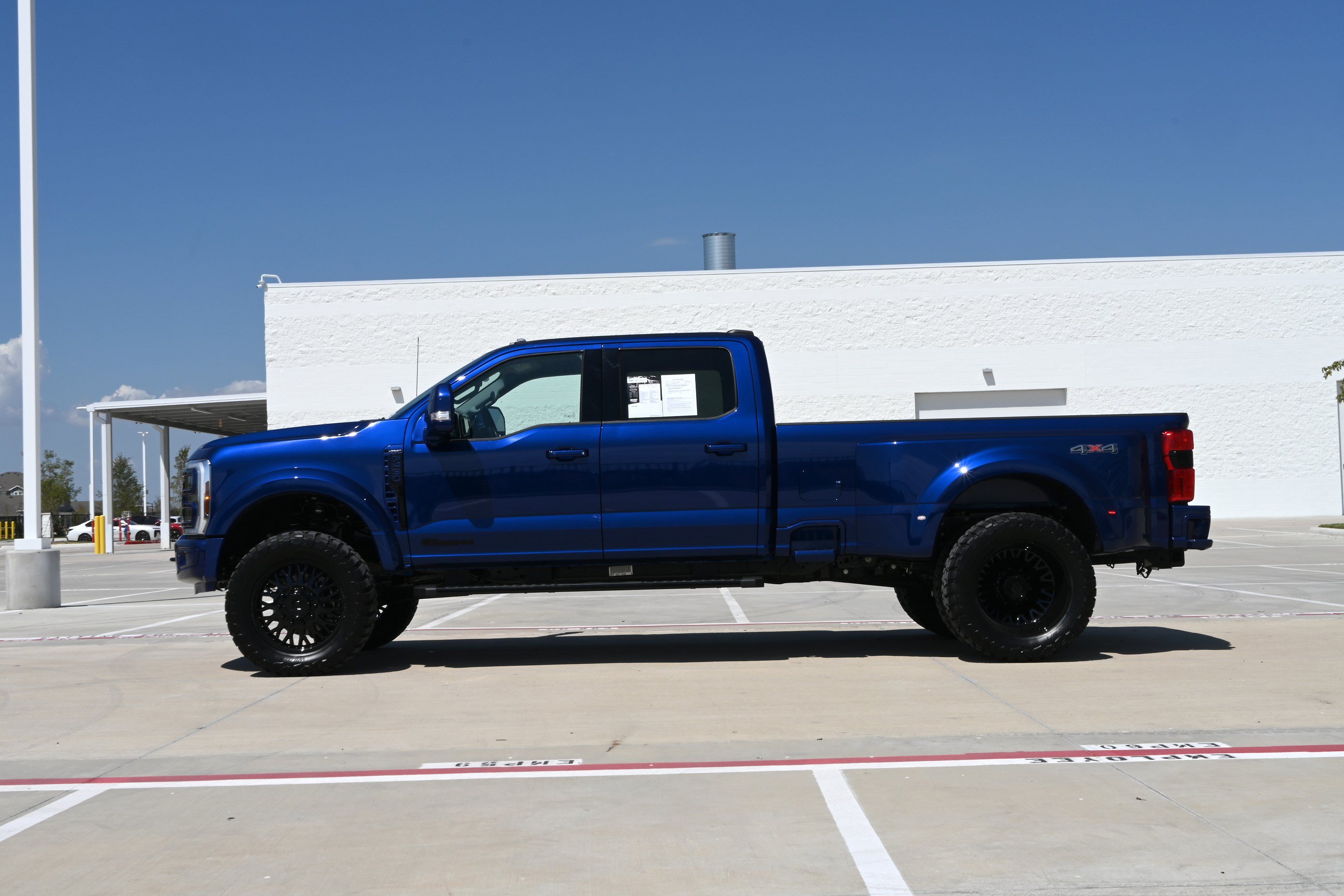 Used 2026 Ford F450 Lariat AWD/4WD image 6